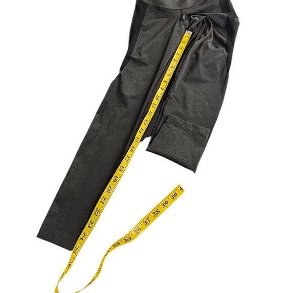 Lululemon Seamless Mesh High-Rise Training Tight 25" Graphite Grey, Size 8 - Picture 9 of 10